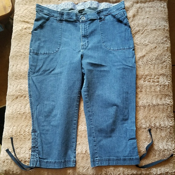 Lee Denim - SOLD - Faded funky denim capri pants w/grommets